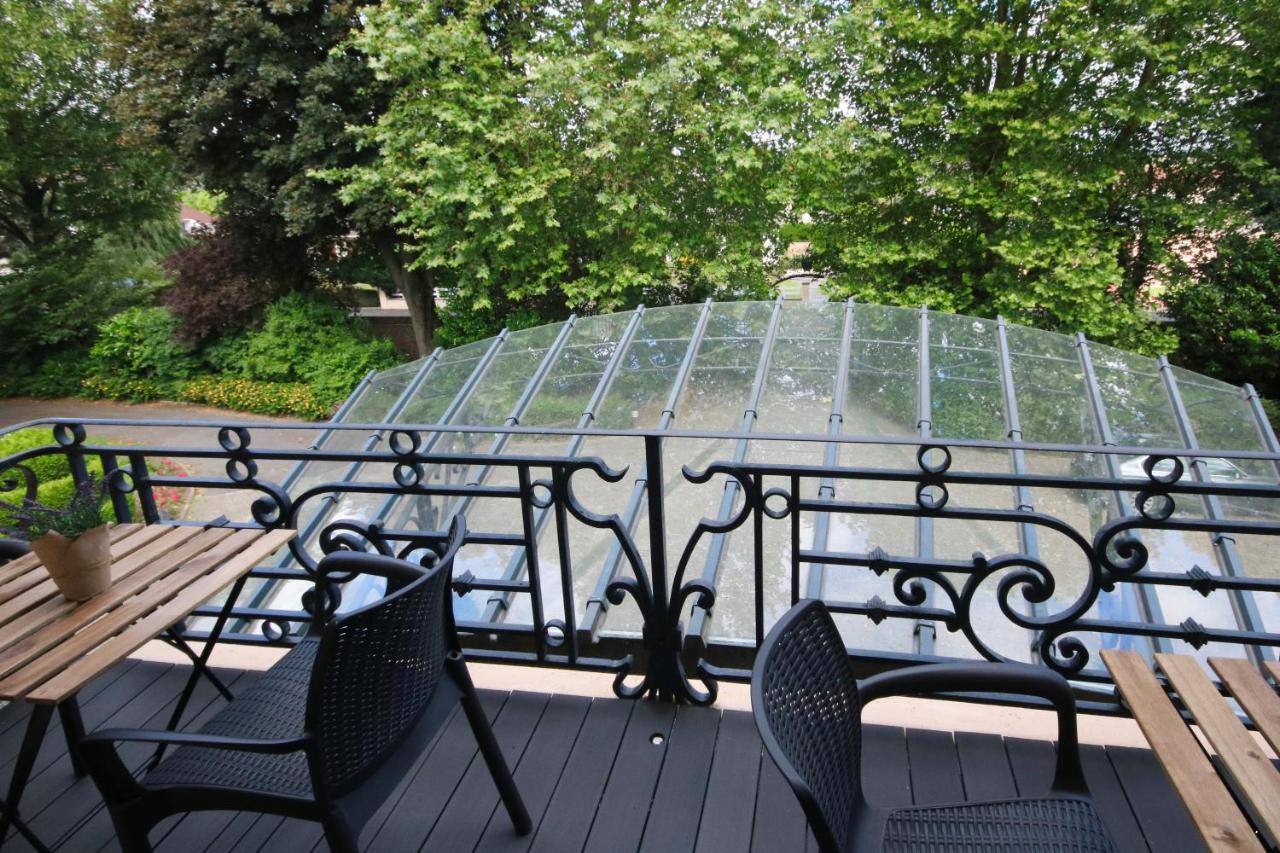 Le Manoir De La Mantille Caudry Экстерьер фото